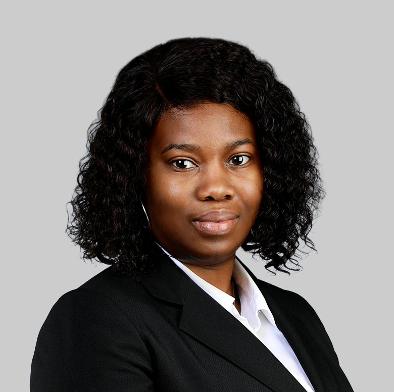 Portrait of Shelliann Paul, Scheduling